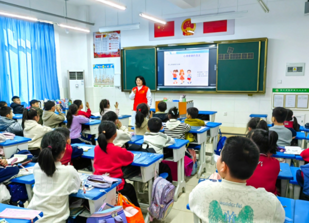 >教育是社会的根底而入学公正是整个教育链条起点上的公正