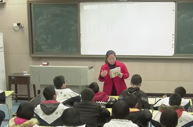 >专业成长的环境让教师可以在县中这个岗位上更好发挥他的聪明才智