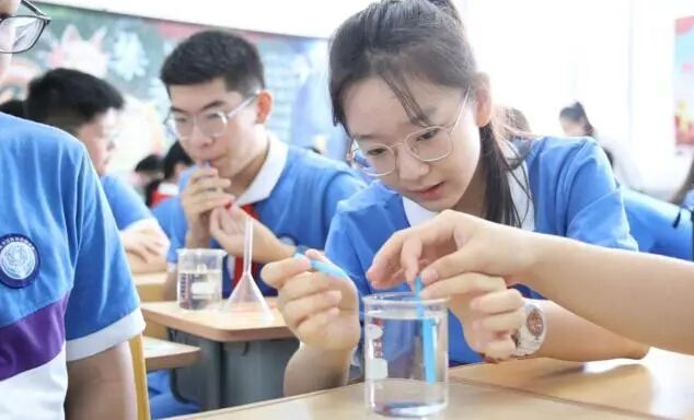 >建造先行者多举措构建大科学教育新格局打造科学教育新标杆